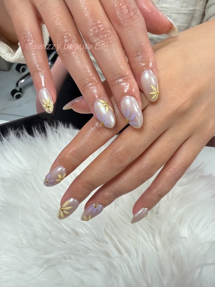 Pearl Pastel Flower nail art at Swizzy Beauty Bar, Japanese gel nails Flushing NY