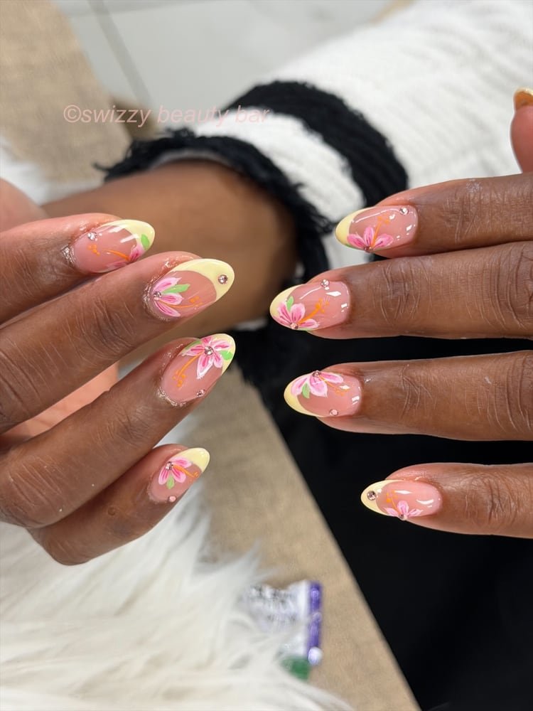 Yellow Lily Pink nail art at Swizzy Beauty Bar, Japanese gel nails Flushing NY